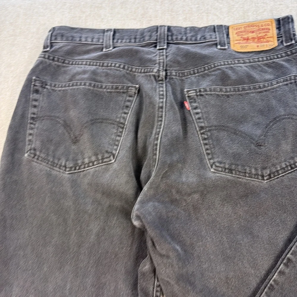 Levis 550 Jeans Mens‎ 38x30 Black Relaxed Fit Denim Distressed Modern Black wing